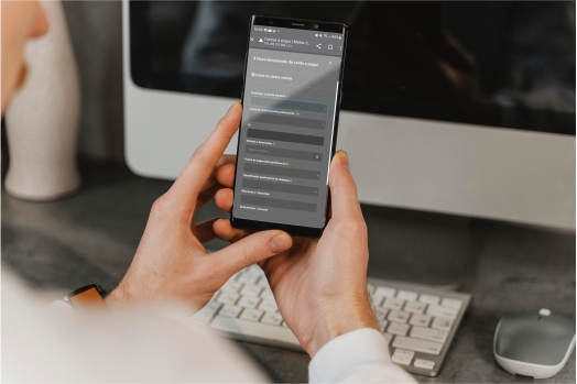 App mobile com lista de cadastros